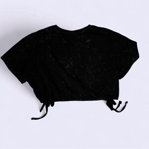 Black marbled crop top with ties and triangle slit